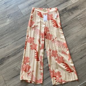Roxy floral pants